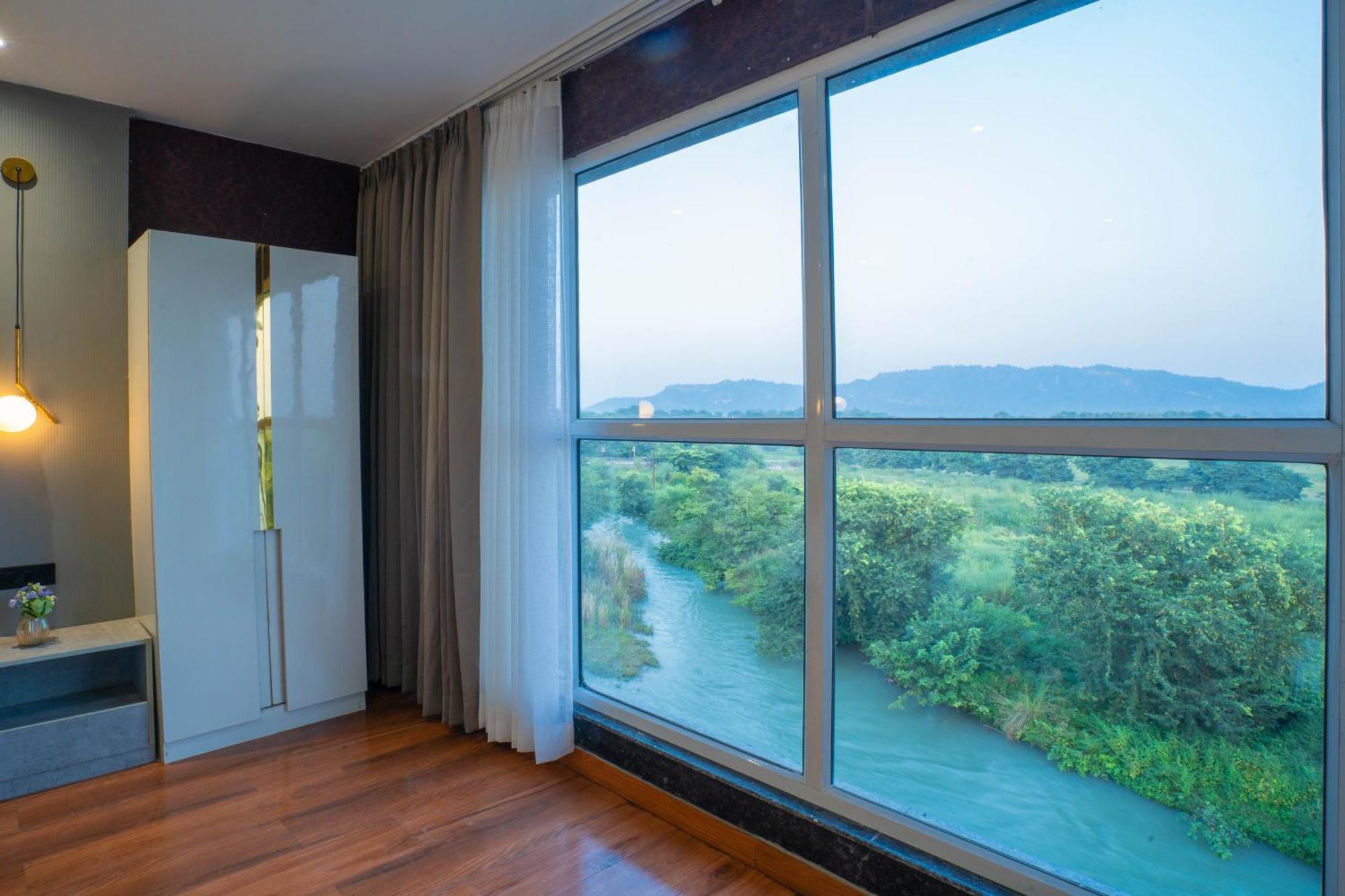 The Ganges Riverside Escape With A Private Ghat Haridwār Exterior foto