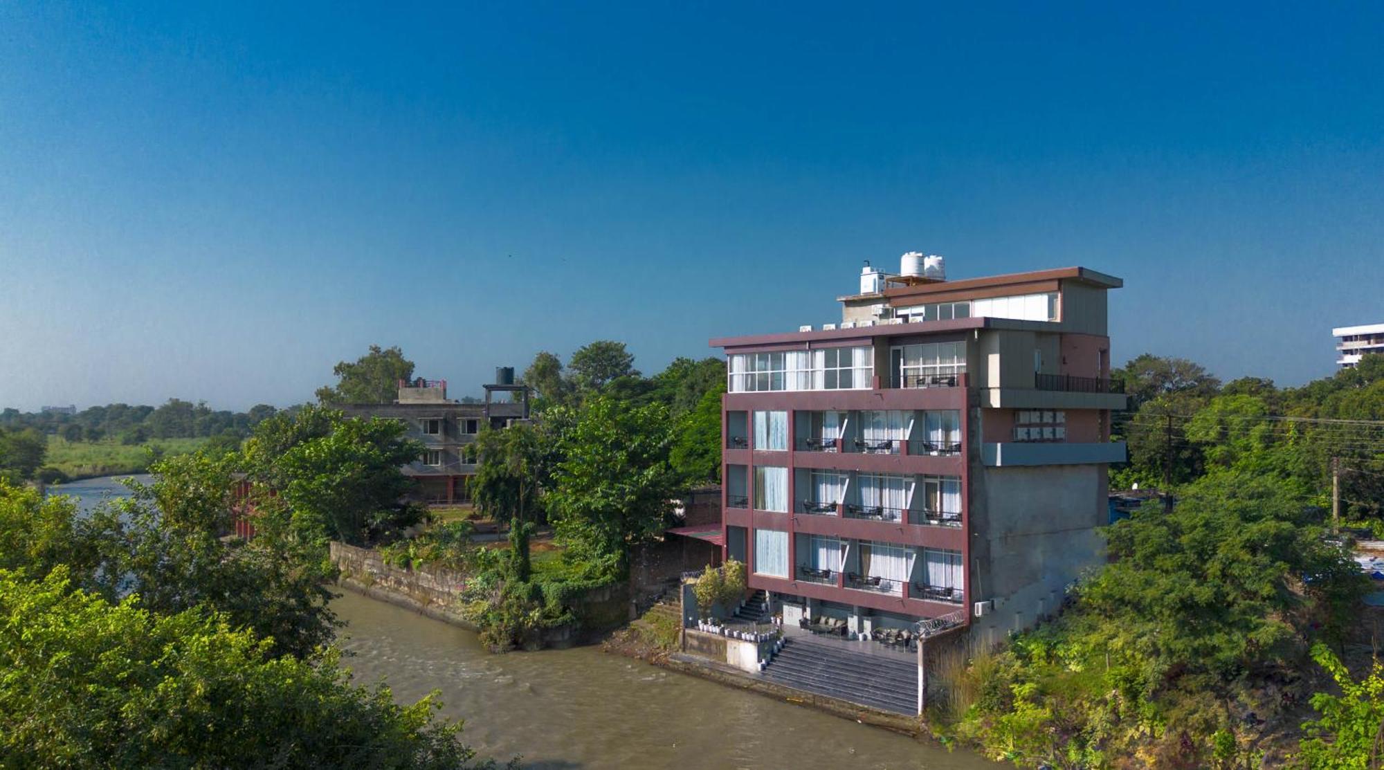 The Ganges Riverside Escape With A Private Ghat Haridwār Exterior foto